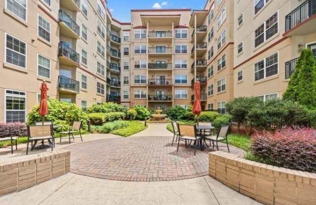 230 Ponce De Leon Avenue