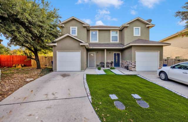 Photo of NW Rental Home available for ASAP move in!