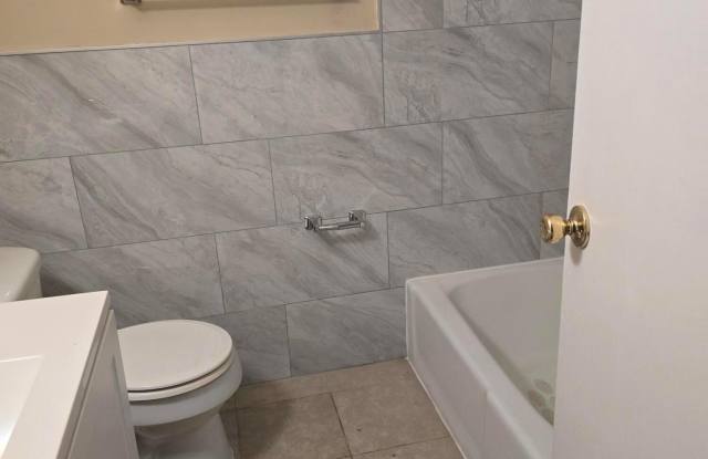 4364 Chateau Morse Drive