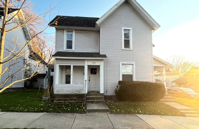 302 Spencer St NE - 302 Spencer Street Northeast, Grand Rapids, MI 49505