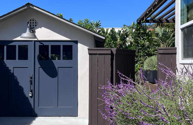 1111 E Ortega Street