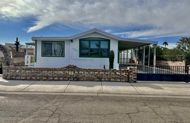 Photo of 13281 E 50 DR