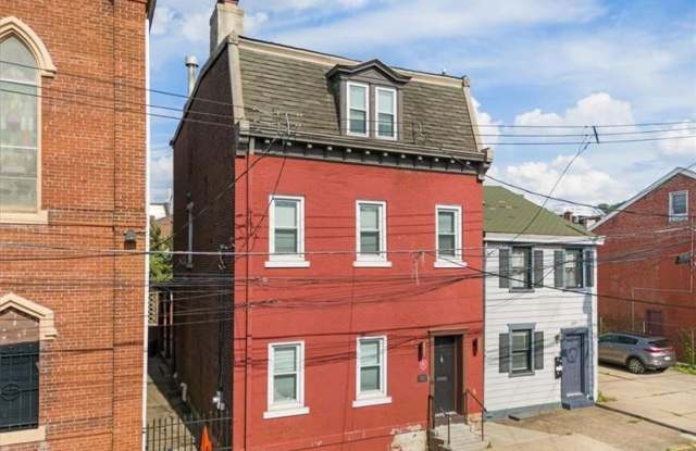 103 S 16th St