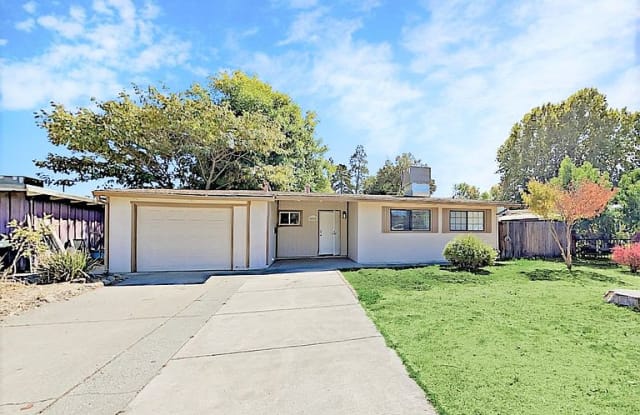 405 Dudley Dr - 405 Dudley Drive, Roseville, CA 95678