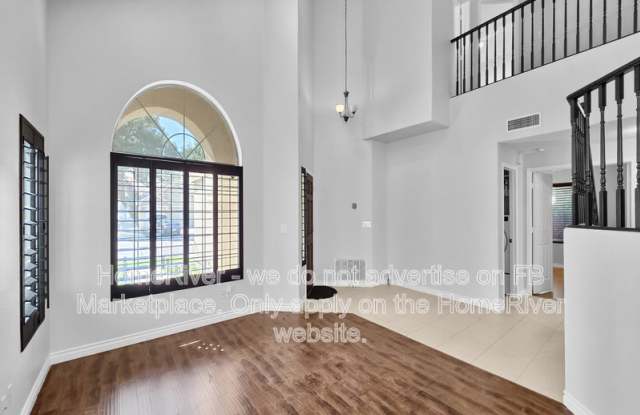 192 W Los Arboles Dr