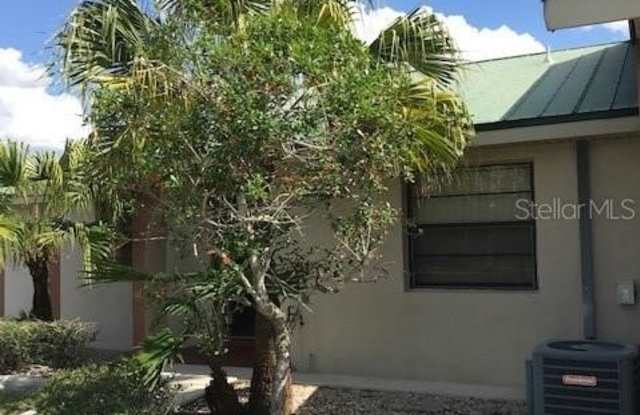 Photo of 25385 SANDHILL BOULEVARD