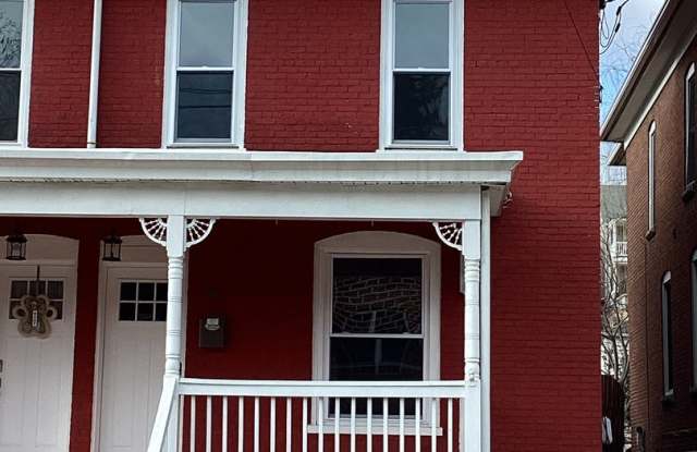 Photo of Beautifully Updated Half Duplex in the Boro