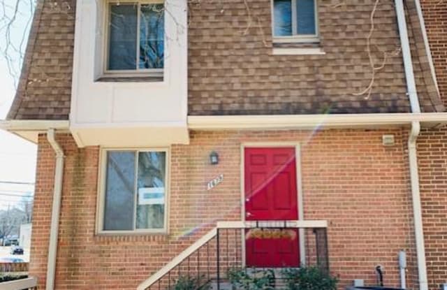 1679 KENWOOD AVENUE - 1679 Kenwood Avenue, Alexandria, VA 22302