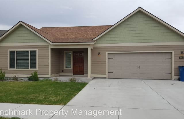 4473 Glenwood Dr - 4473 Glenwood Drive, Bozeman, MT 59718