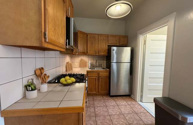 312 North Geneva Street - 3
