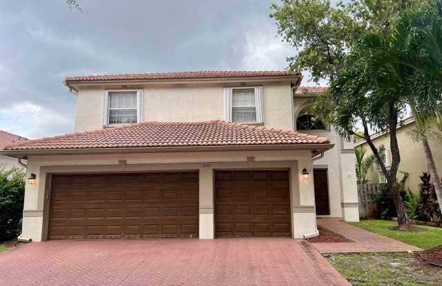 7842 NW 62nd Terrace