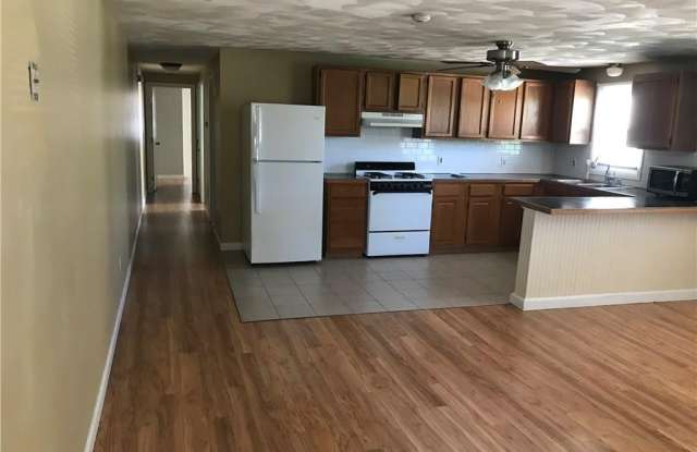 1282 Chalkstone Avenue unit: 1