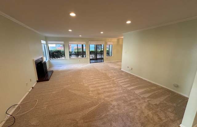 2 Bed 2 Bath Condo In Danville