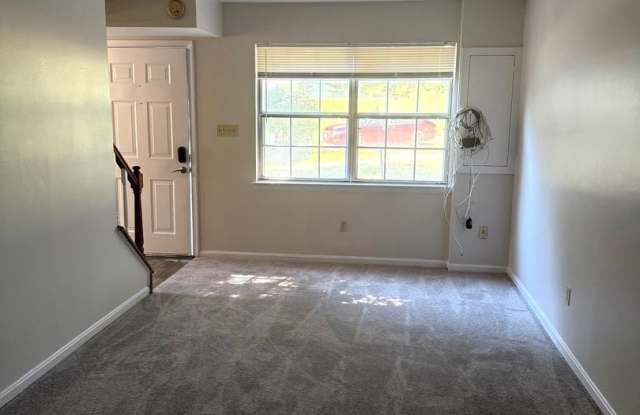 9668 HAGEL CIR #34/B