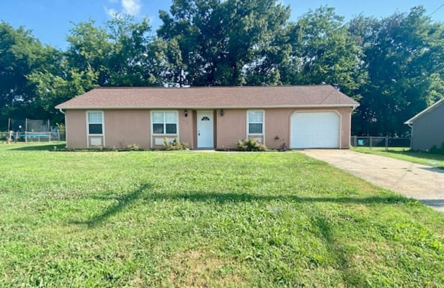 1231 Patton Place - 1231 Patton Place, Oak Grove, KY 42262