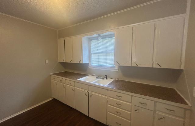 Spacious Home Near MCC