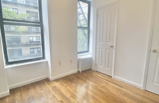 507 East 81st Street - 507 E 81st St, New York City, NY 10028