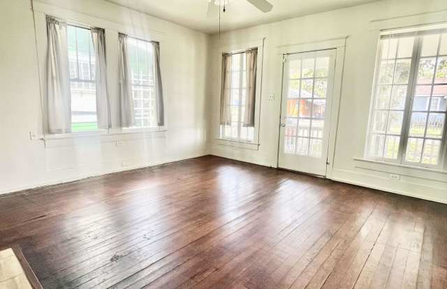 420 Saint Rose Avenue