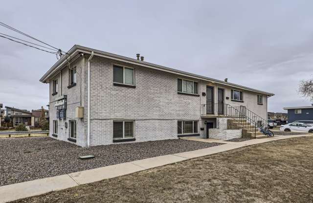 2545 Kenton Street - B