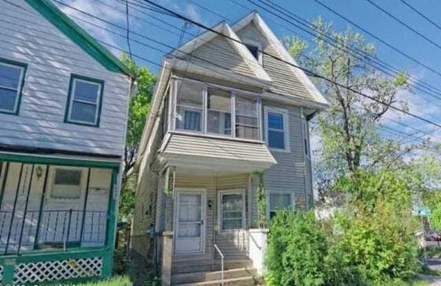1a Columbia Street