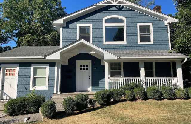 98 Nassau Road