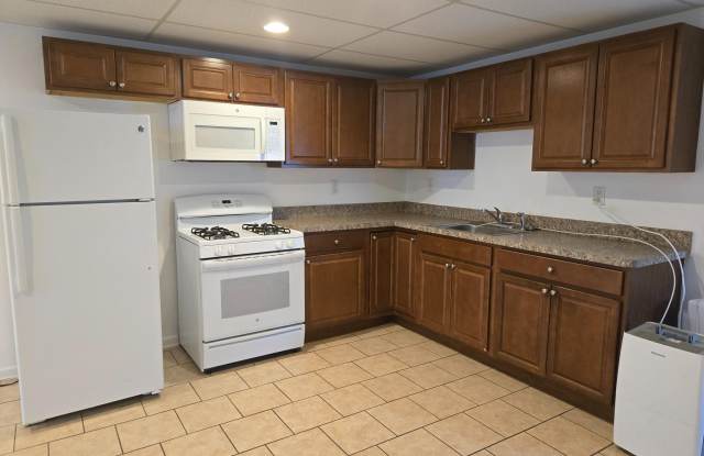 7174 GLENLOCH Street unit: Basement Floor