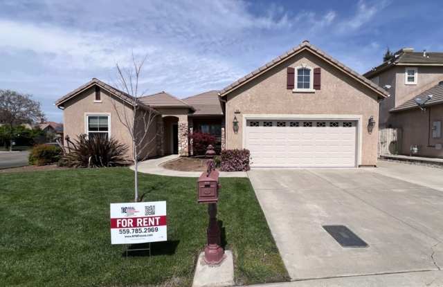 Zero Deposit- Ask Me How $2,950 Shaw  McCall, 4 bedroom, Quail Lakes, Sawtooth Peak Way, HOA Gated Community - 11030 Sawtooth Peak, Fresno County, CA 93619