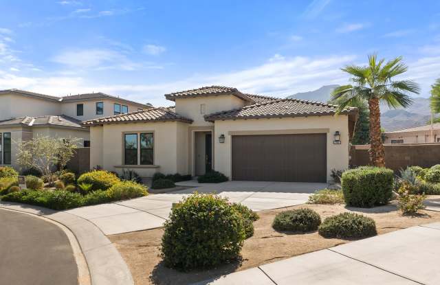 57935 Stone Creek Trail W