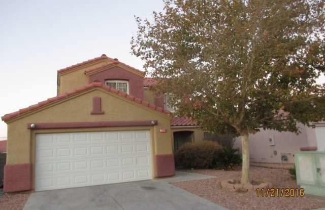 7364 W Dewey Dr - 7364 West Dewey Drive, Spring Valley, NV 89113