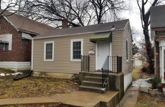 6528 Corbitt Ave - 6528 Corbitt Avenue, University City, MO 63130