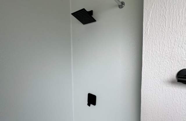 3860 East 72nd Street