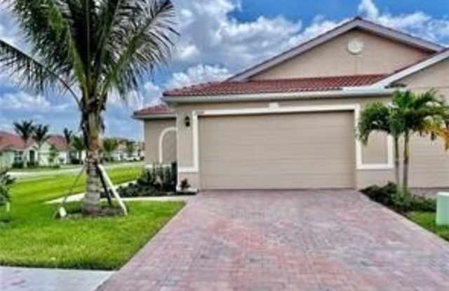 Photo of 2969 Royal Gardens Avenue