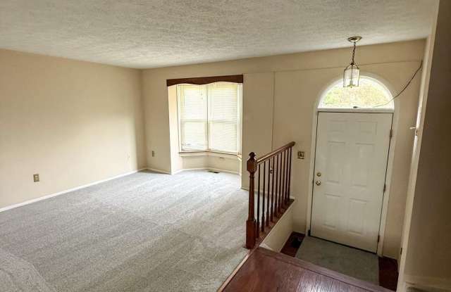 46 RUNNING BROOKE Drive