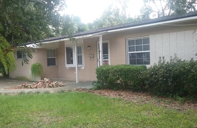 5864 WILTSHIRE ST - 5864 Wiltshire Street, Jacksonville, FL 32211