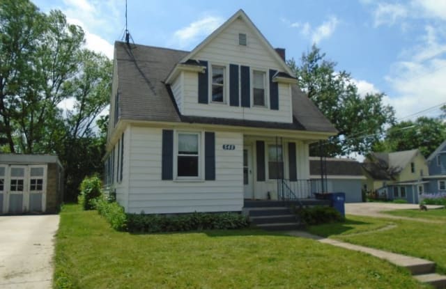 548 Hopson St NE - 548 Hopson Street Northeast, Grand Rapids, MI 49503