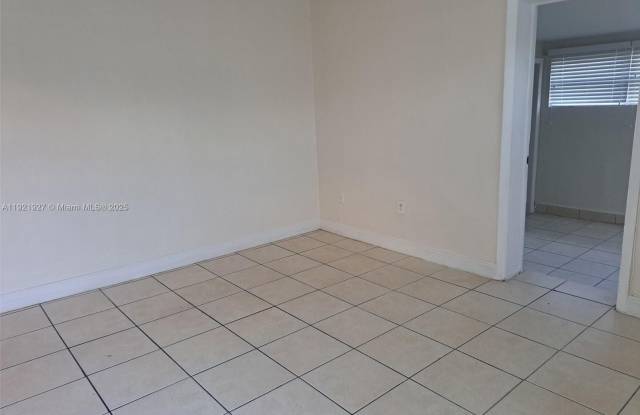 Photo of 1411 NW 55th Ter