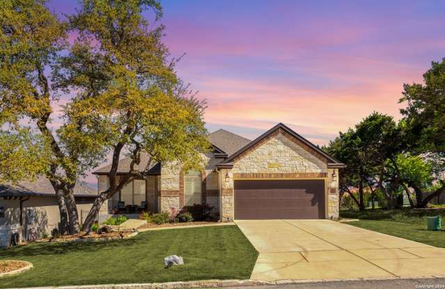 Photo of 31 W Mariposa Pkwy