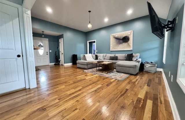 300 Maple Ridge Street