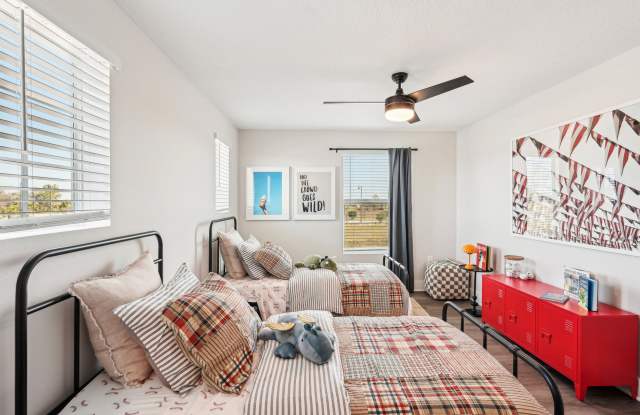 BB Living Sweetwater Crossing