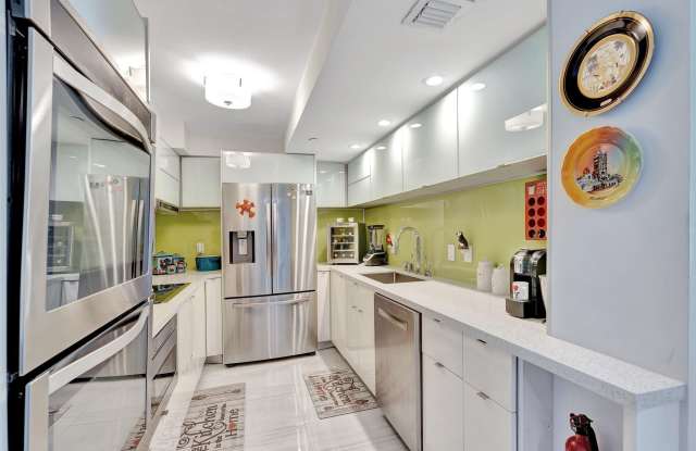 1900 S Ocean Boulevard