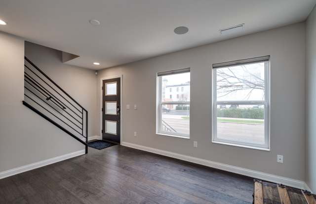 24 South Patterson Boulevard