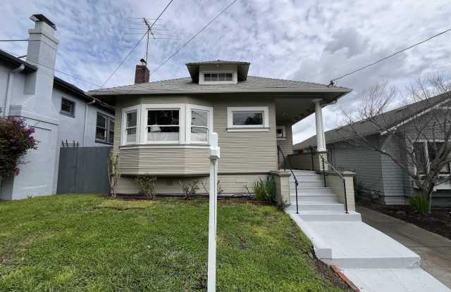 132 Sunnyside Ave - 132 Sunnyside Avenue, Piedmont, CA 94611