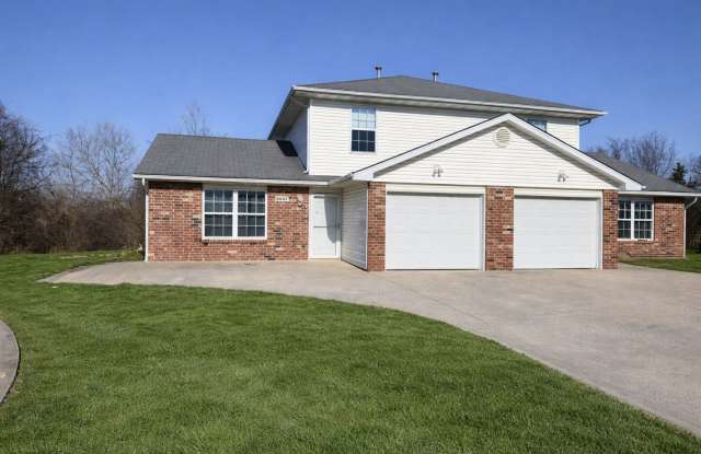 3 Bedroom Duplex!
