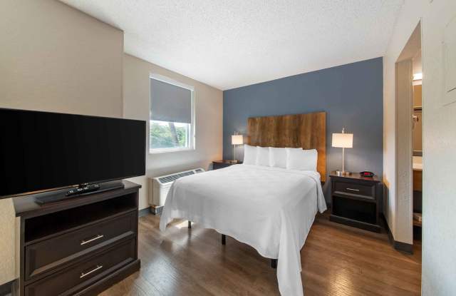 Miami - Airport - Doral -  25th Street