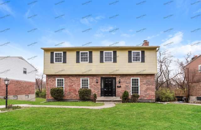 Photo of 5563 Little Flower Avenue