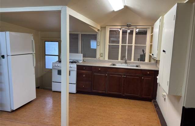 938 10th Avenue unit: B-1