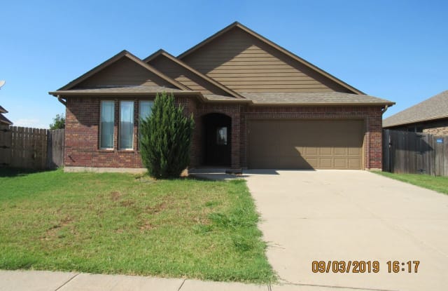 7709  sw Franks Court - 7709 Southwest Franks Court, Lawton, OK 73505