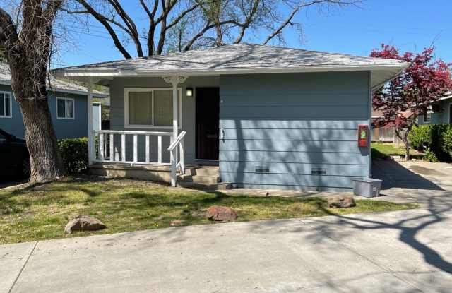 Photo of Restored 2 Bedroom, 1 Bathroom, 1050 sqft located in Sacramento Cottage Community