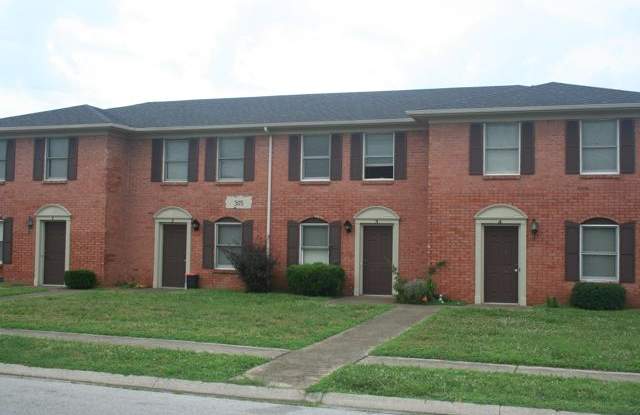 Photo of 305 MADISON HILLS BLVD2