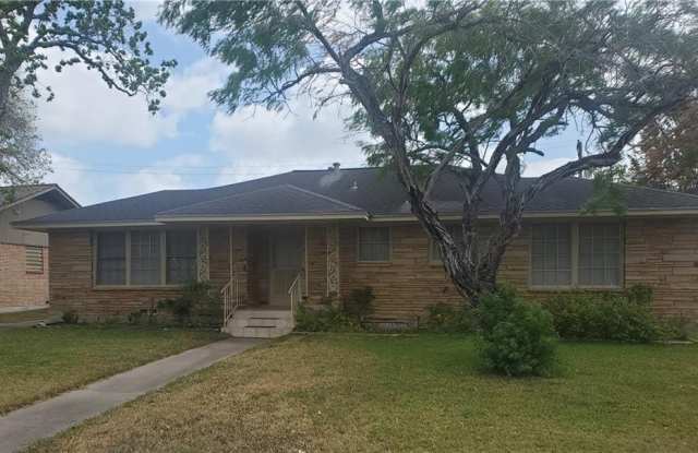 3714 Reid Dr